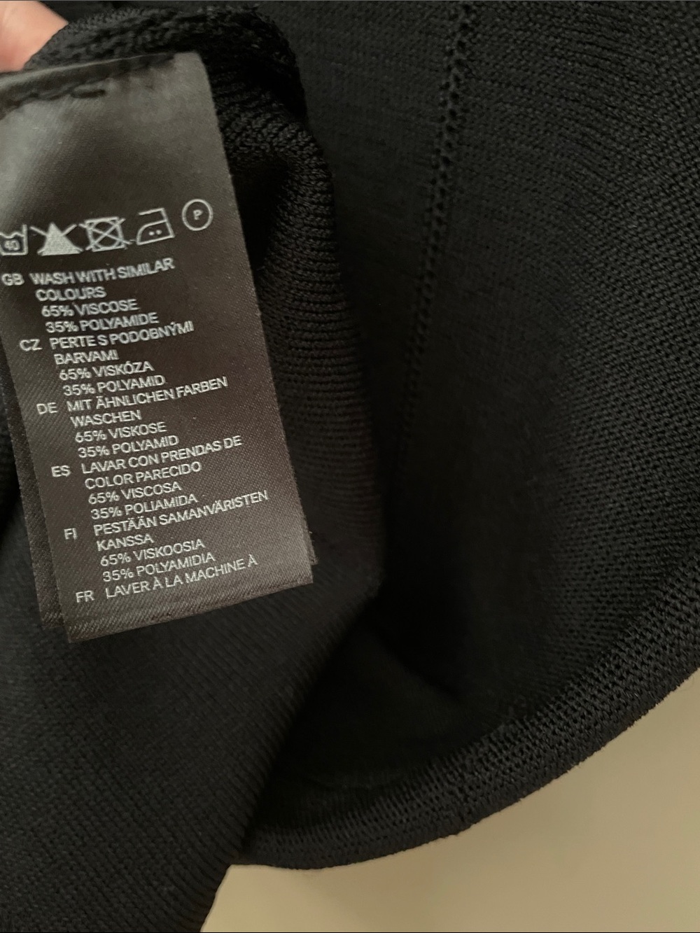 H&M Black V-Neck Bodycon Dress Metal Hook Back - Picture 6 of 8